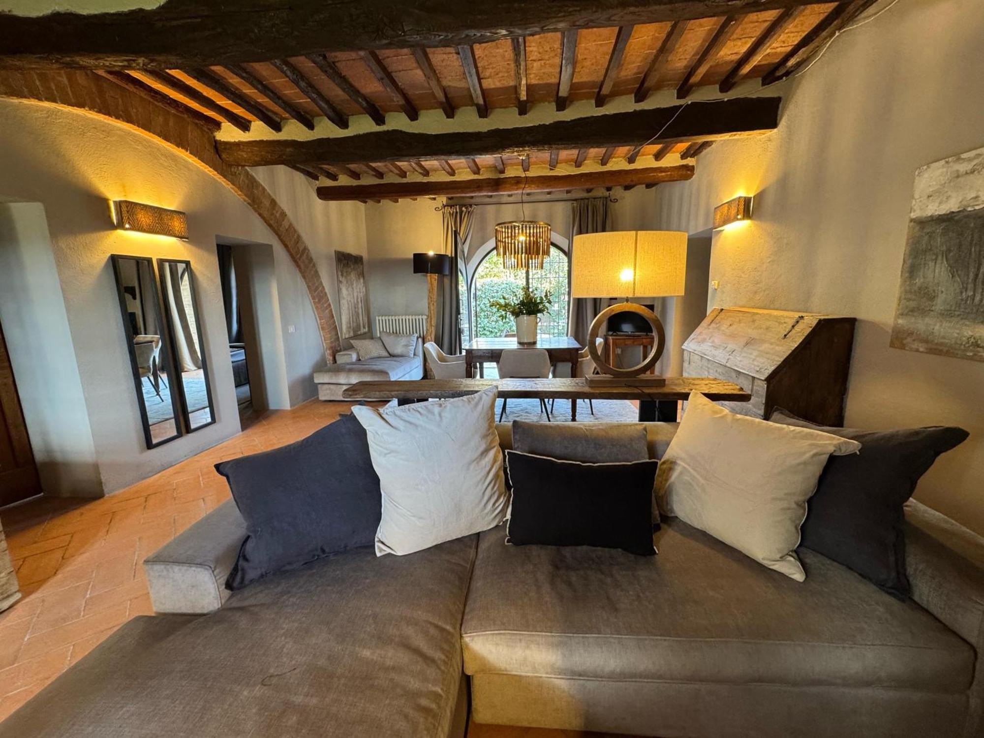 Agriturismo Le Sorbelle D'Orcia Con Piscina Пиенца Экстерьер фото